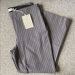 NWT Everlane Kick Flare aside Zip Stretch Pant